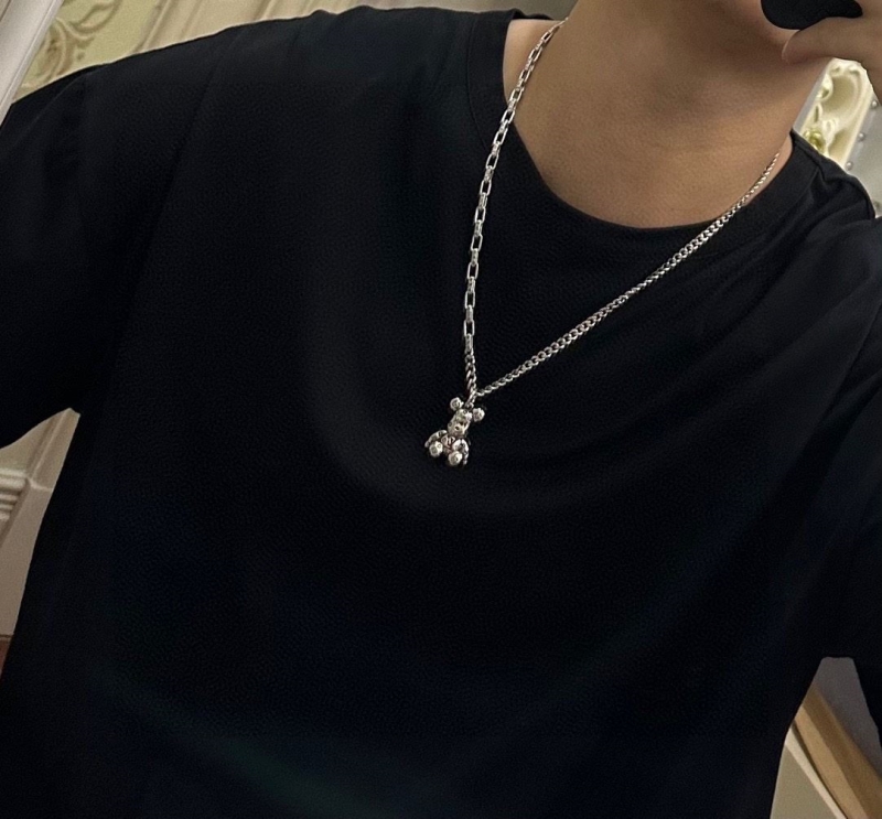 LV Necklaces